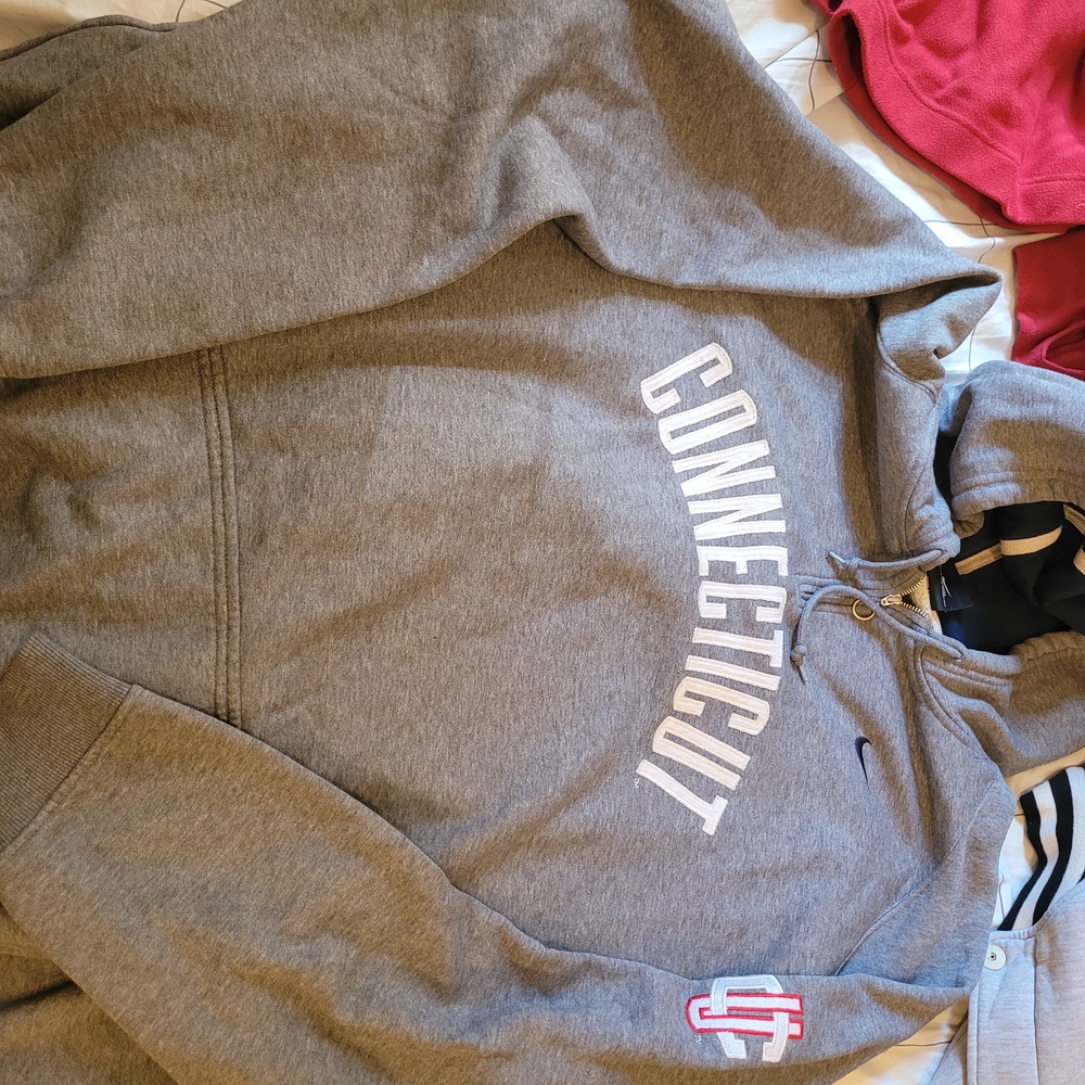 Nike Gray Connecticut Hoodie XXL